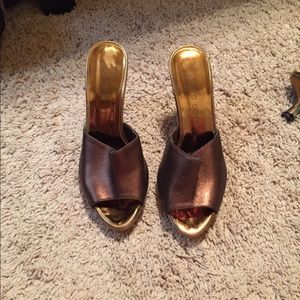 Jessica Bennett never worn heels