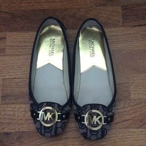 Michael Kors flats