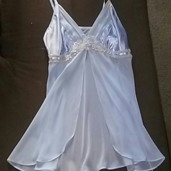 Women's open in the front night gown/lingerie