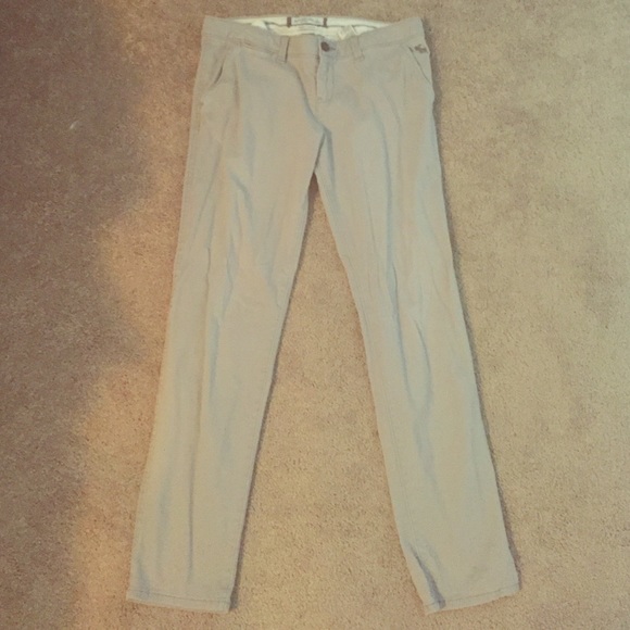 Beige Abercrombie & Fitch Chino Pants