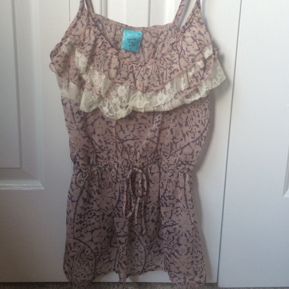 Sheer tank top with lace