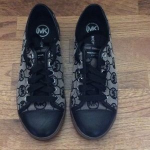 Michael Kors Sneakers