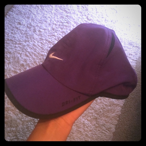Nike dri fit hat