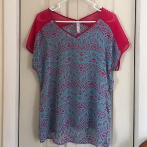 Shear bright patterned top✨