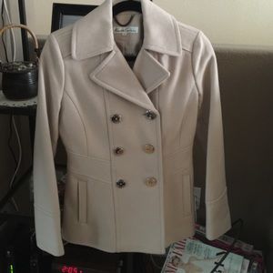 Kenneth Cole size 2 worn only 1x