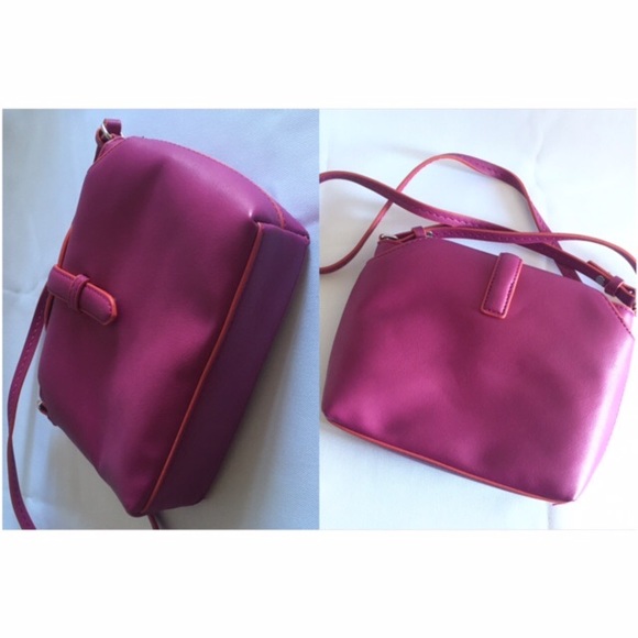 Double Flap Crossbody - Picture 3 of 4