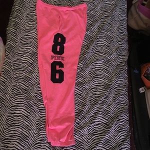 VS closed bottom sweatpants