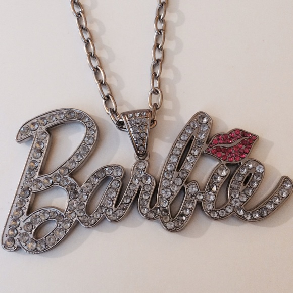 Jewelry - 💥40% off💥Nicki Minaj Barbie Necklace