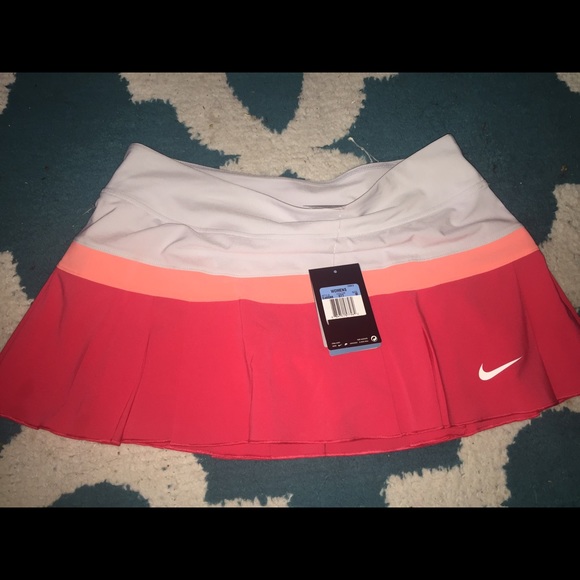 Nike tennis skirt