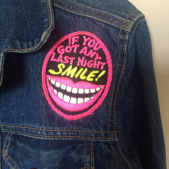 ⚡️S O L D ⚡️ - Picture 2 of 4