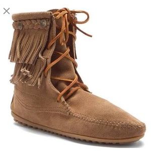 Minnetonka Ankle Boots Taupe