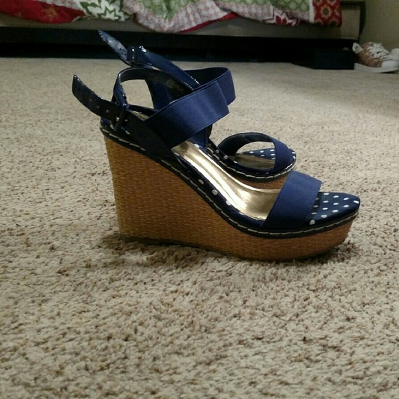 Wedge shoes, worn once