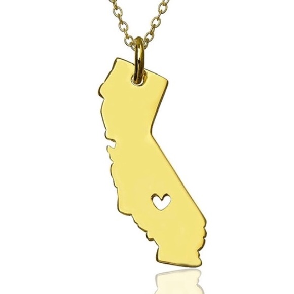 Jewelry - 🌹LASTCHANCE🌹California Heart Necklace