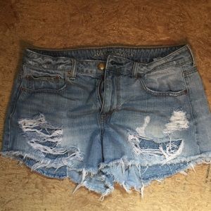 American Eagle High Wasted Shorts