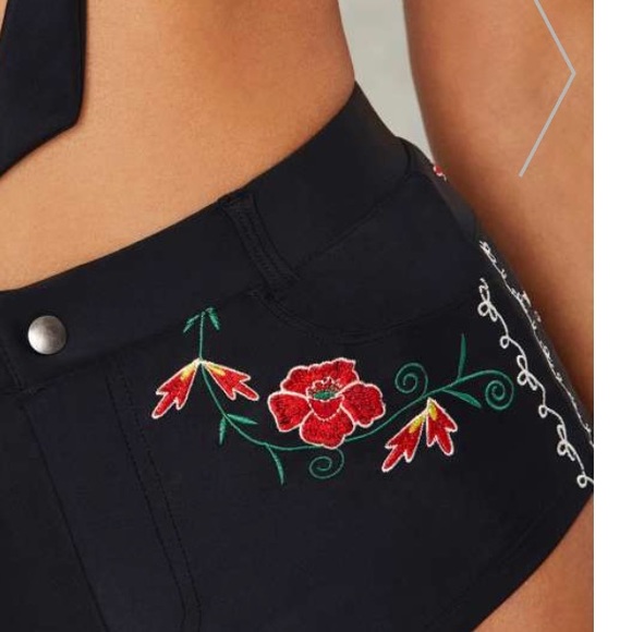 Just the bottoms - Picture 3 of 3