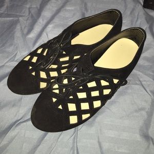 Black Diamond Cut Out Flats