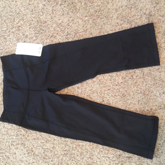 Lululemon Gather & Crow II NWT