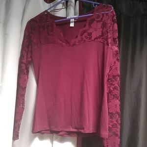 Long sleeve lace shirt