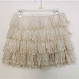 Forever 21 Ruffled Lace Skirt