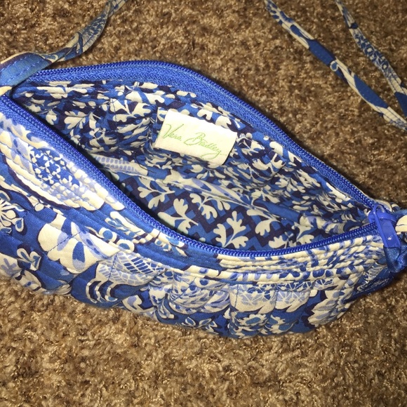 Purse - Picture 2 of 2