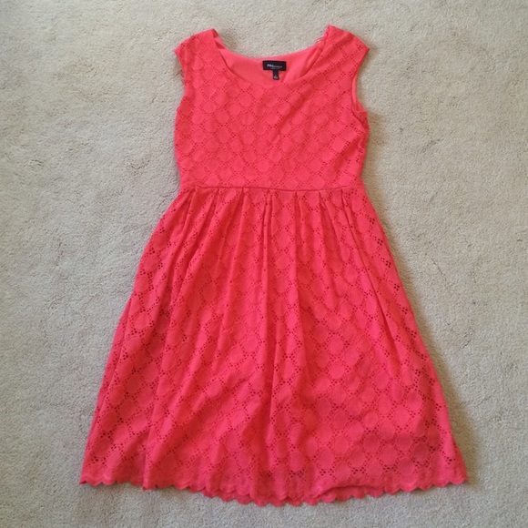 Dresses & Skirts - RN Studio Coral Lace Dress