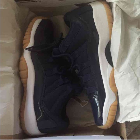 Navy gumbottoms