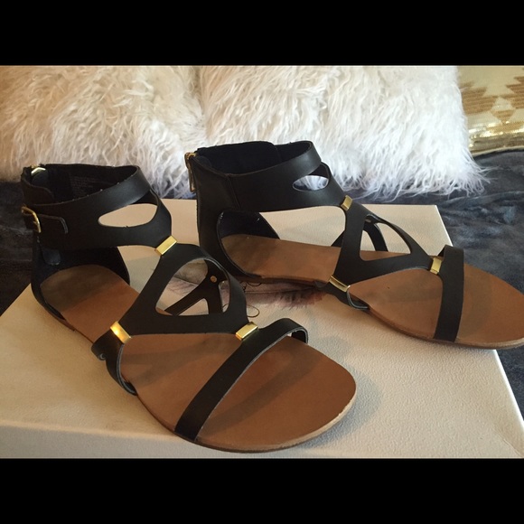 Black gladiator sandal