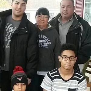 Meet your Posher, Gloria