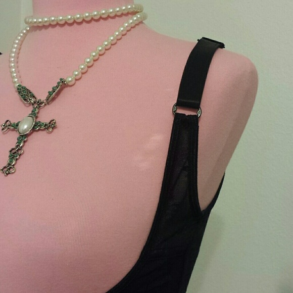 Compression Top - Picture 3 of 4