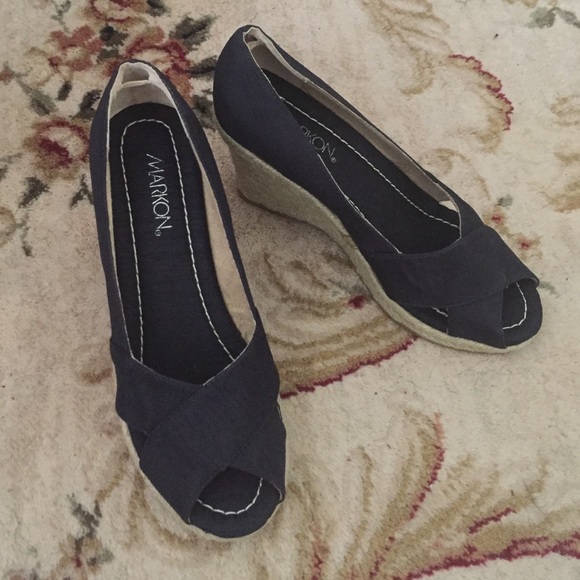 Never worn Navy blue wedges