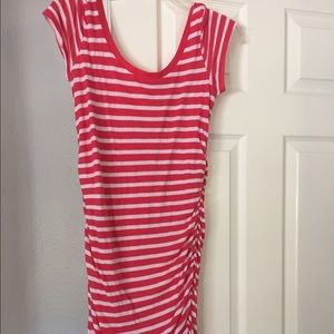 Splendid mid length stretchy coral and white dress