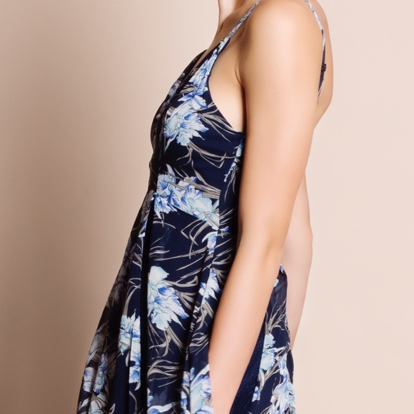 Floral Navy Lace & Chiffon Dress - Picture 4 of 4