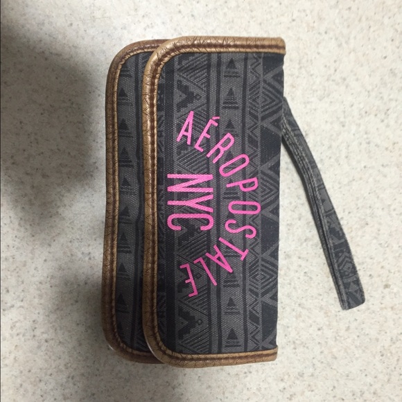 Aeropostale wallet