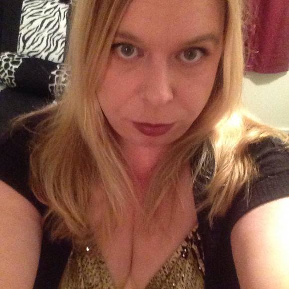 Meet your Posher, Tammy - Picture 1 of 1