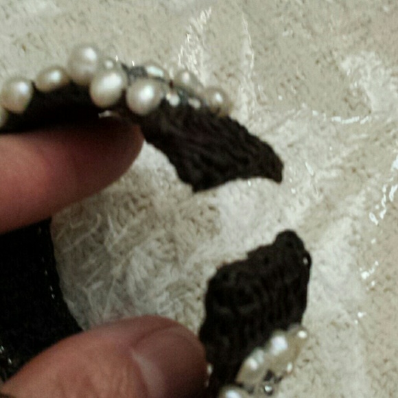 Pearl, crystal and gold beaded bracelet cuff - Picture 3 of 3