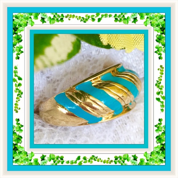 🌺🌴🌺 NWOT:  GOLD FILLED BAND RING 🌺🌴🌺 - Picture 2 of 3