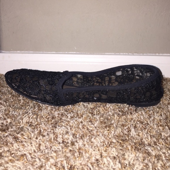 Lace Flats - Picture 3 of 3