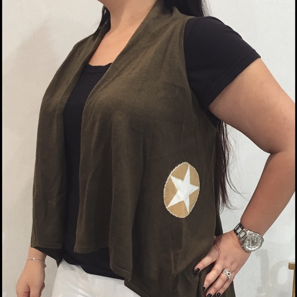 Sleeveless olive waterfall cardigan - Picture 2 of 4