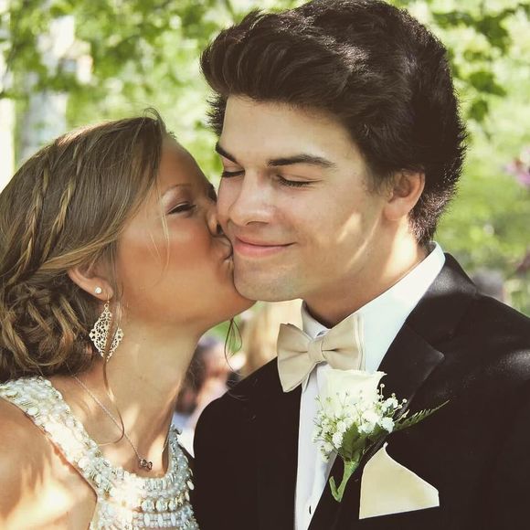 Meet your Posher, Emma