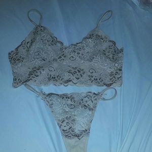 2 piece lace lingerie