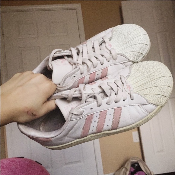 FOR @lolidkx PINK Adidas Superstars