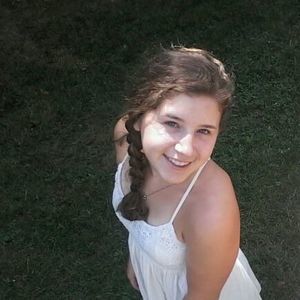 Meet your Posher, Carissa