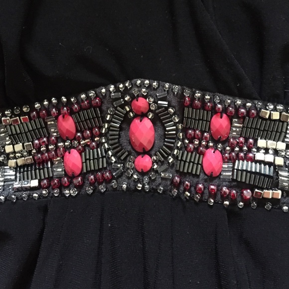 White House Black Market halter-style LBD - Picture 4 of 4