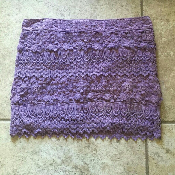 Purple lace American Eagle skirt