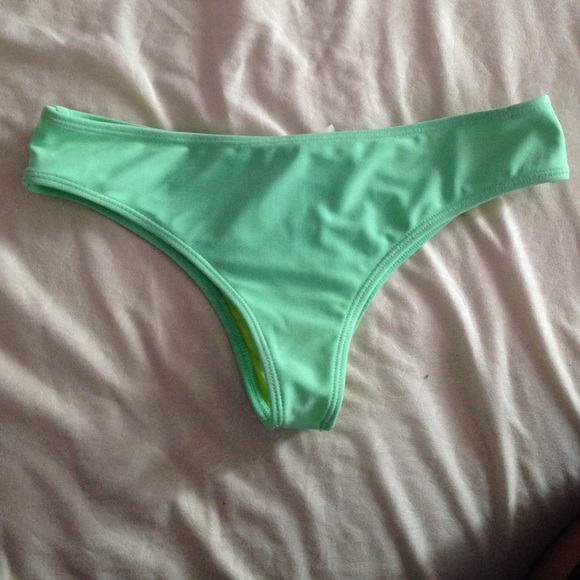 Cheeky bathing suit bottoms