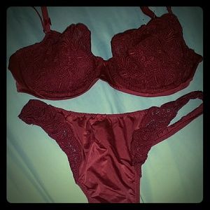 Bra and thong set