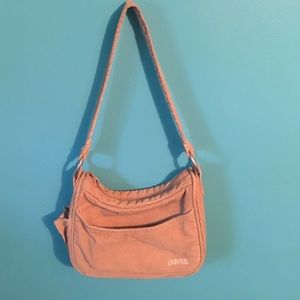 Aero shoulder bag