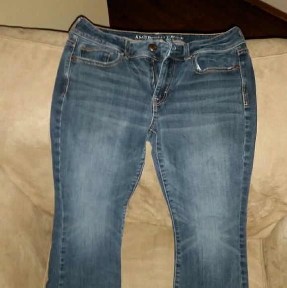 AE Size 6 Jeans- RESERVED!