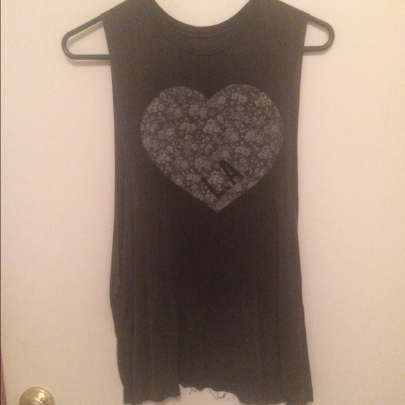 Grey heart LA tank