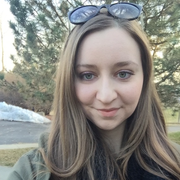 Meet your Posher, Collette - Picture 1 of 1